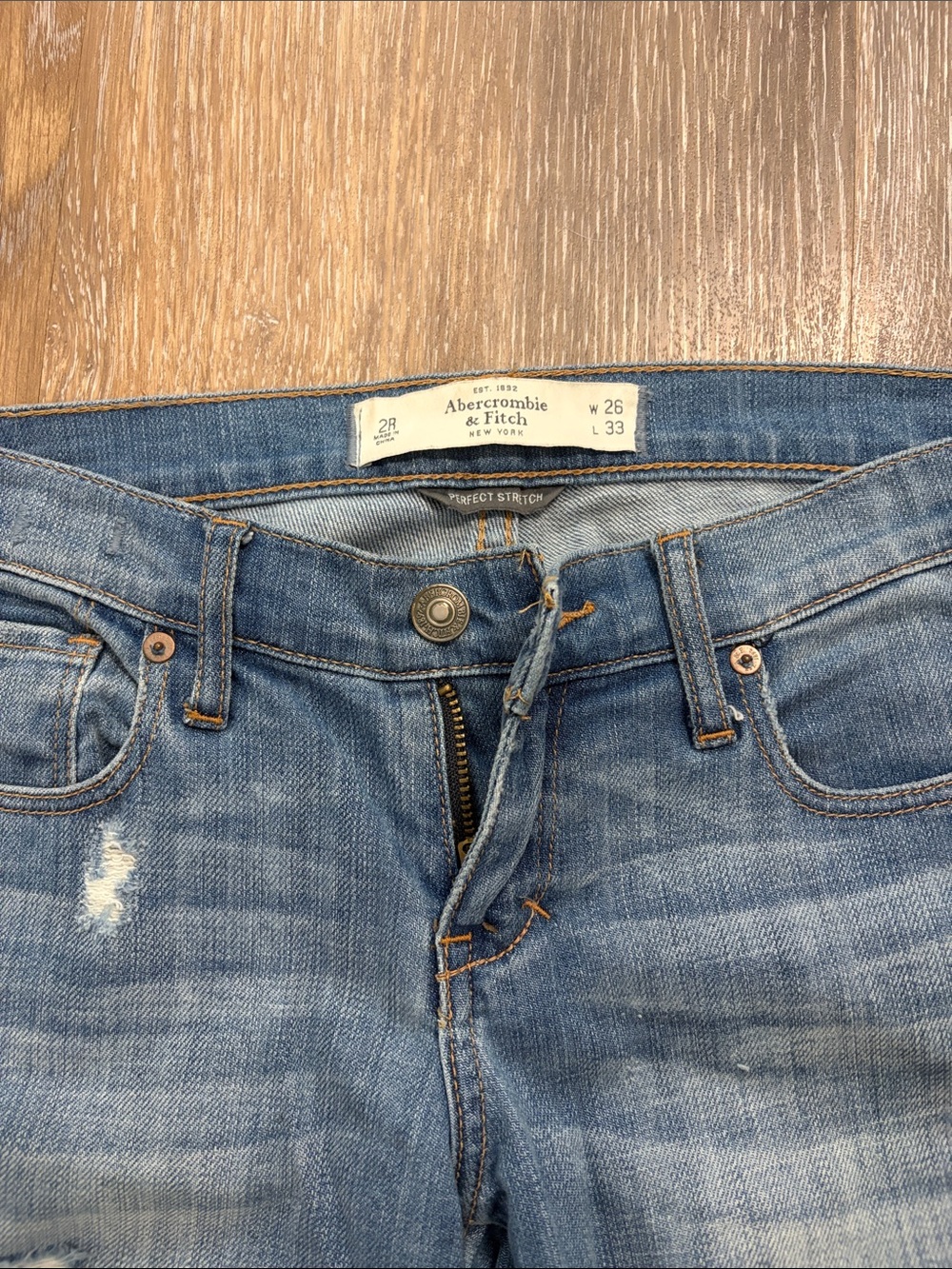 Abercrombie & Fitch Women's Light Blue Skinny Jeans